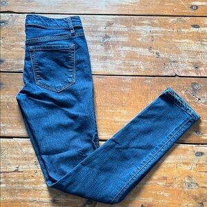 LOFT Dark Blue Women's Modern Skinny Jeans - Size 00 (24)